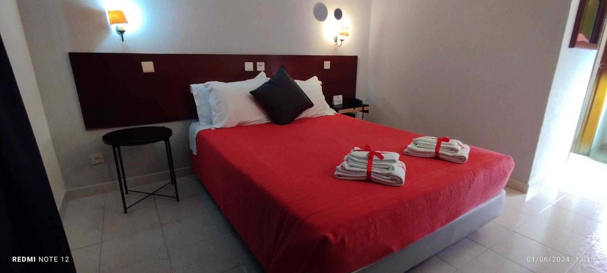 Hotel Alnacir Faro Bagian luar foto