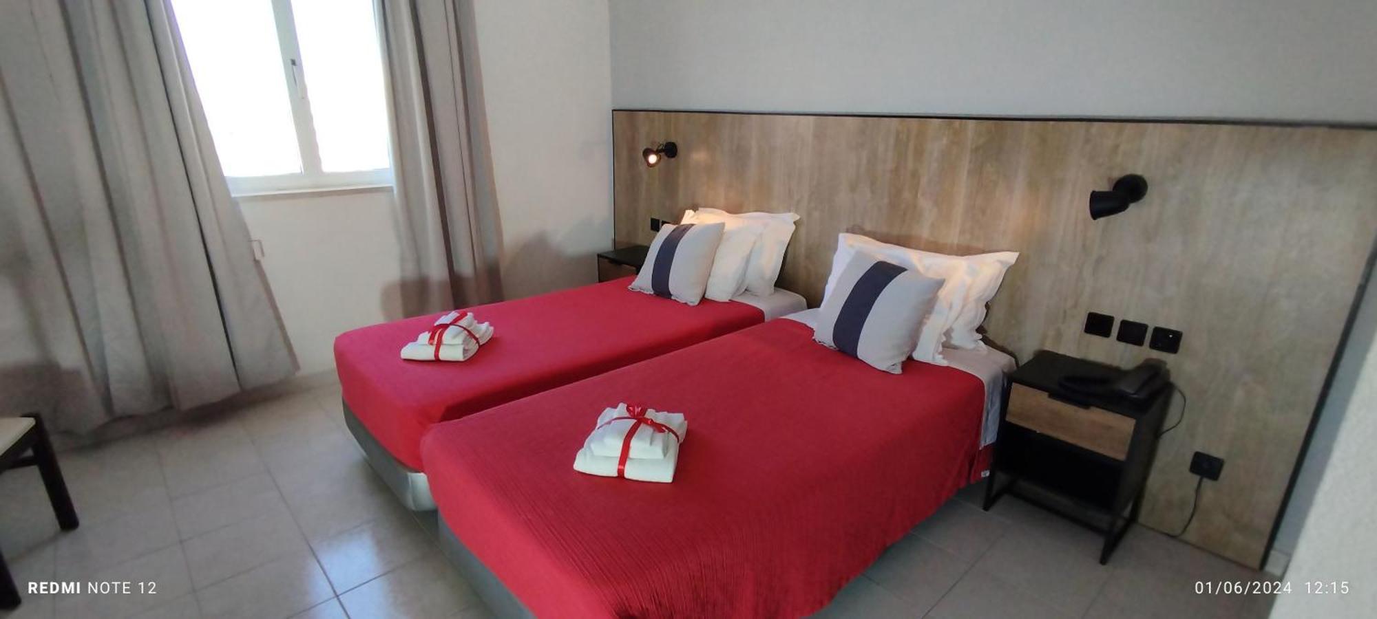 Hotel Alnacir Faro Bagian luar foto
