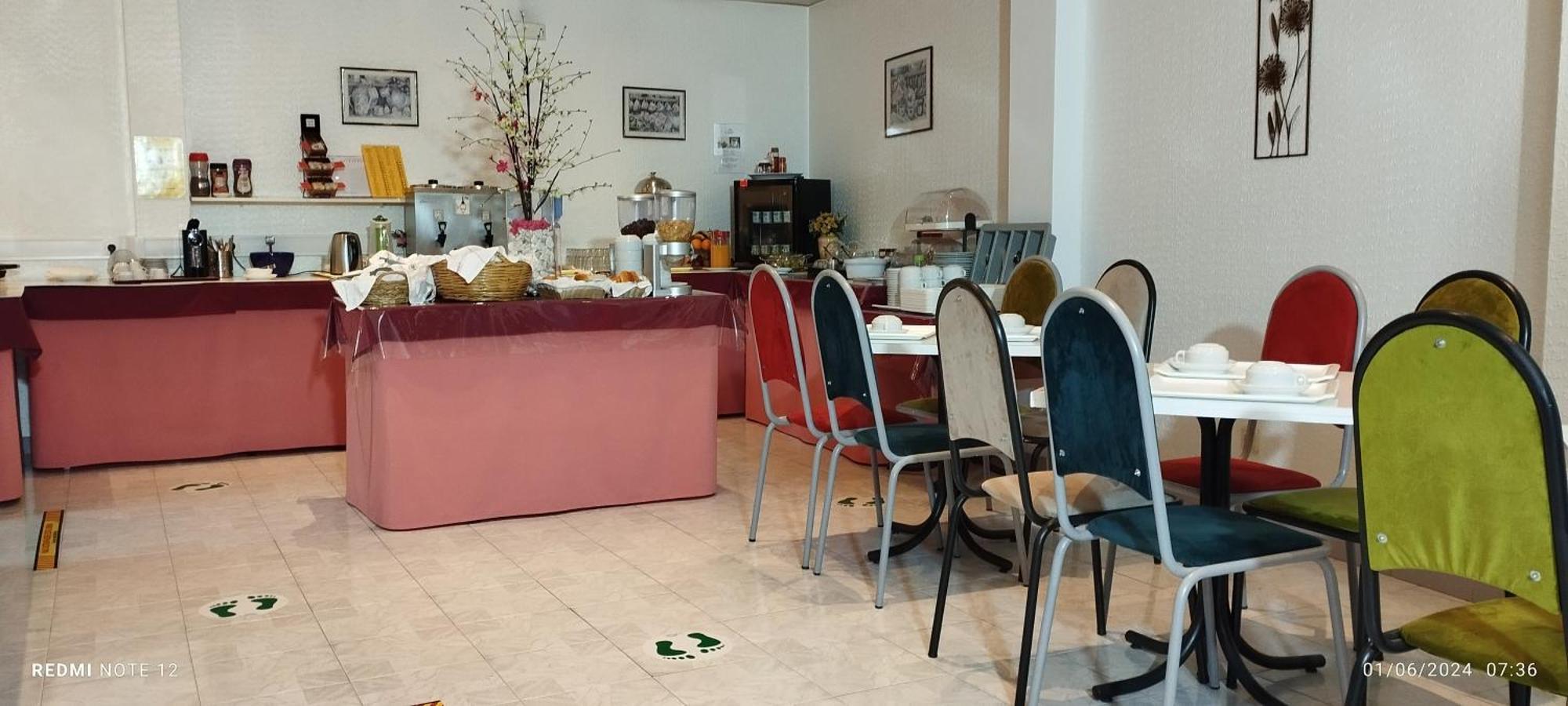 Hotel Alnacir Faro Bagian luar foto