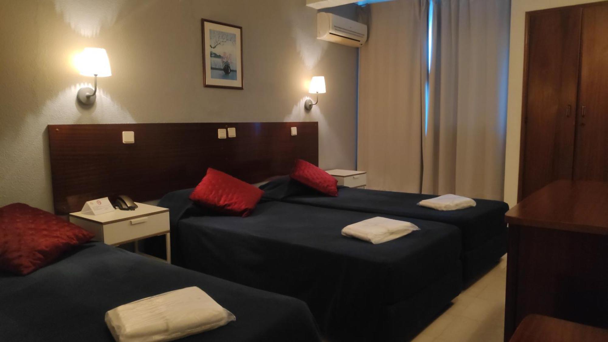 Hotel Alnacir Faro Bagian luar foto