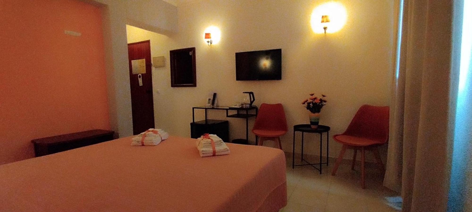 Hotel Alnacir Faro Bagian luar foto